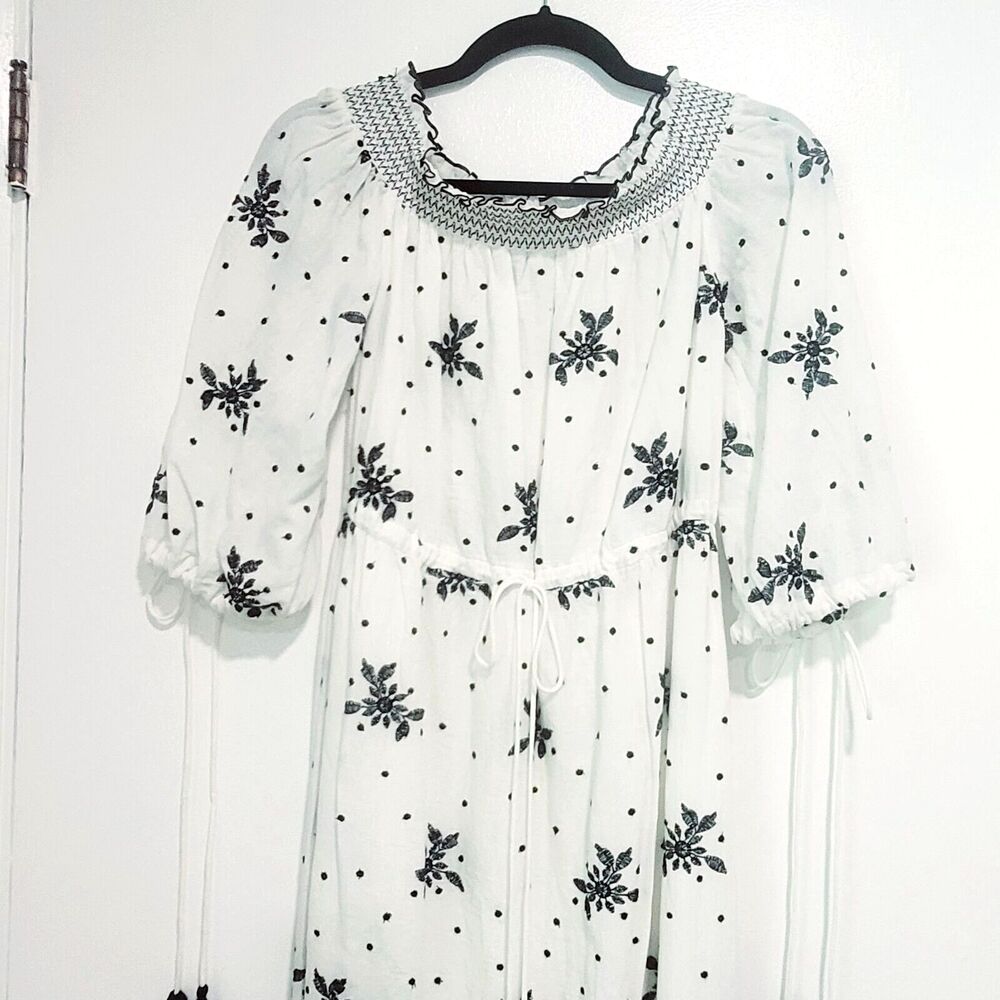 Zara Ecru off the shoulder Midi eyelet Dress S milkmaid Cottage tassels TRF - Picture 3 of 16